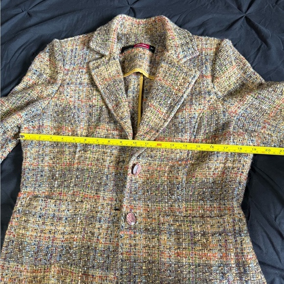 Tweed Blazer - Picture 8 of 9